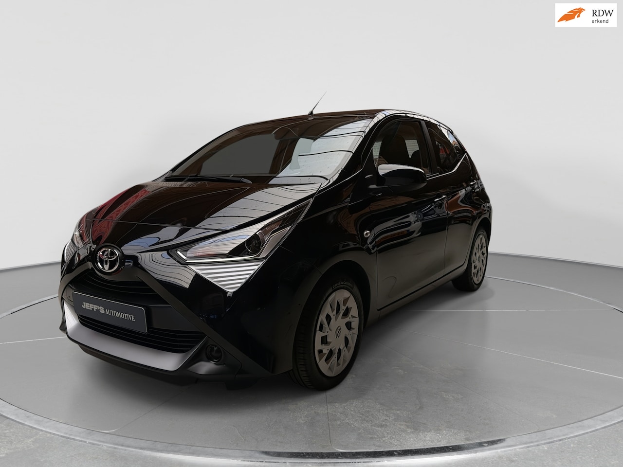 Toyota Aygo - 1.0 VVT-i x-play 1.0 VVT-i x-play - AutoWereld.nl