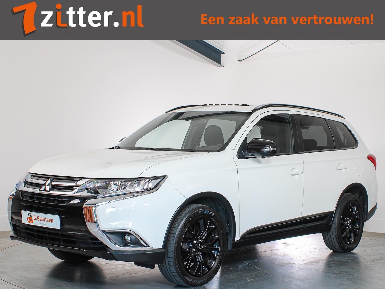 Mitsubishi Outlander - 2.0 2WD Intense+ 7-Persoons Schuif/Kanteldak, Stuur/stuur Verwarming, Cruise control, - AutoWereld.nl