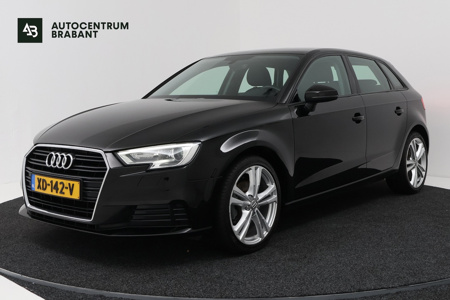 Audi A3 Sportback - 30 TFSI (PARKEERSENSOREN, MULTIMEDIA, BLUETOOTH) - AutoWereld.nl