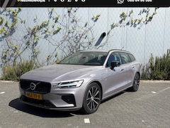 Volvo V60 - 2.0 T6 Plug-in hybrid AWD Plus Dark Stoelverwarming voor en achter | Harman Kardon install