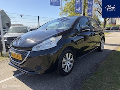 Peugeot 208 - 1.2 VTi Access | 5 Deurs | NAP | Cruise Control | Nieuwe banden | APK 4-2027