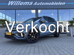Volkswagen T-Roc - 1.5 TSI R-Line Business+ Stoelverwarming, App-Connect & Camera