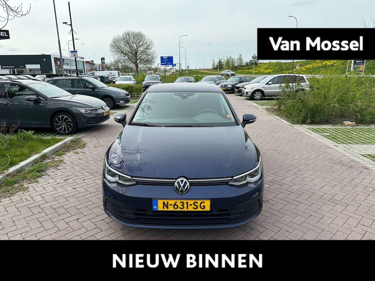 Volkswagen Golf - 1.0 eTSI Life 110 PK| Dealeronderhouden | Navigatie | Stoelverwarming | Stuurwielverwarmin - AutoWereld.nl