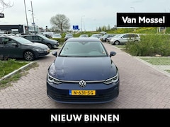 Volkswagen Golf - 1.0 eTSI Life 110 PK| Dealeronderhouden | Navigatie | Stoelverwarming | Stuurwielverwarmin