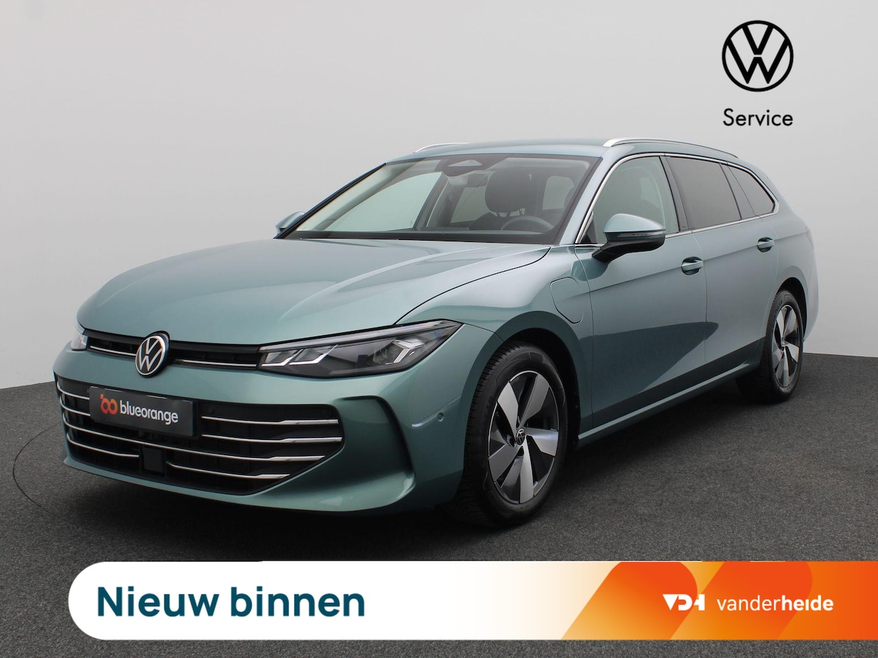 Volkswagen Passat Variant - 1.5 eHybrid Business 204PK DSG Trekhaak, Achteruitrijcamera, Head-Up Display, Side Assist, - AutoWereld.nl