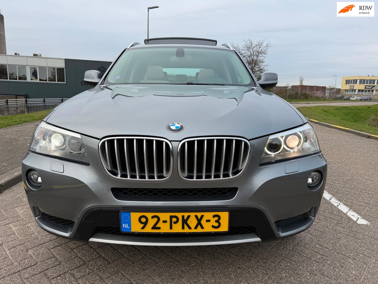 BMW X3 - XDrive35i High Executive_LUX-UITVOERING-NETTE AUTO - AutoWereld.nl