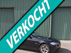 BMW 3-serie Touring - 318i Business Line INRUIL AUTO - ZO MEENEMEN - AUTOMAAT - HANDEL OF EXPORT