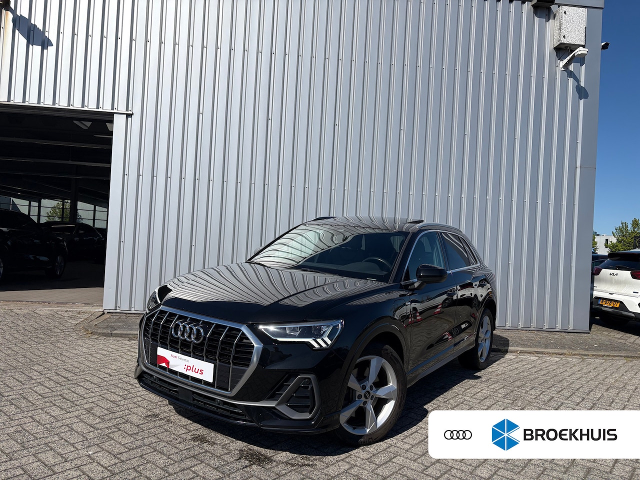 Audi Q3 - 45 TFSI e S edition 245PK | Panorama Dak | Sfeerverlichting | Ledere bekleding | Camera Ac - AutoWereld.nl