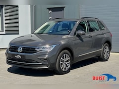 Volkswagen Tiguan - 1.4 TSI eHybrid 245pk Life HUD TREKHAAK ACC WINTERPAKKET LED