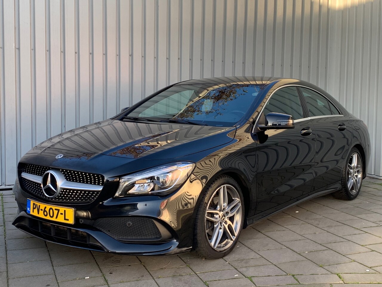 Mercedes-Benz CLA-Klasse - 180 Business Solution AMG|116000KM|Navigatie|Automaat| - AutoWereld.nl