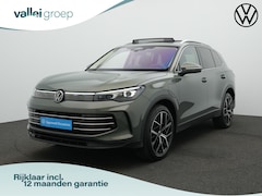 Volkswagen Tiguan - 1.5 eHybrid 204 pk Life Edition | Panoramadak | Trekhaak | Head-up Display | Adaptief onde