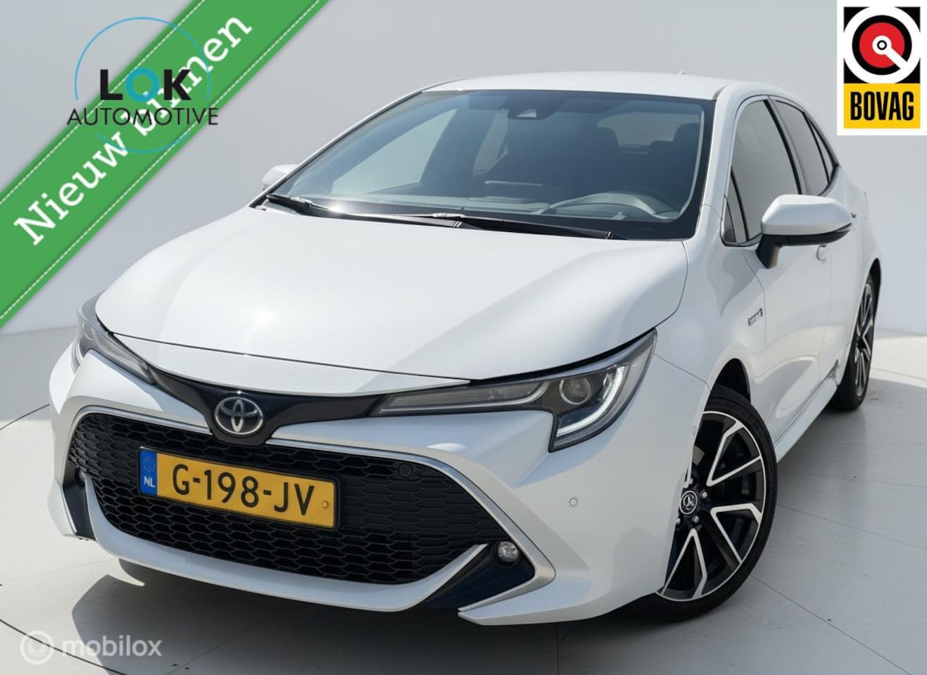 Toyota Corolla - 2.0 Hybrid Executive JBL HUD|JBL|CAMERA|MASSAGE - AutoWereld.nl