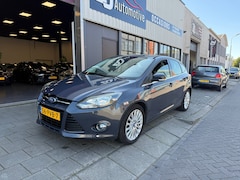 Ford Focus - 1.6 EcoBoost First Edition