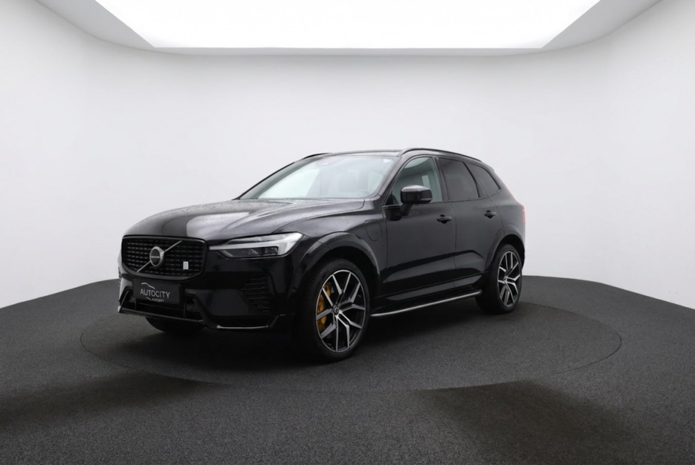 Volvo XC60 - T8 Polestar Engineered Recharge Plug-In Hybrid AWD Bowers & Wilk - AutoWereld.nl