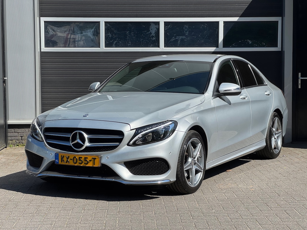 Mercedes-Benz C-klasse - 180 Prestige AMG Sport, Xenon/Led, Navi, Camera - AutoWereld.nl
