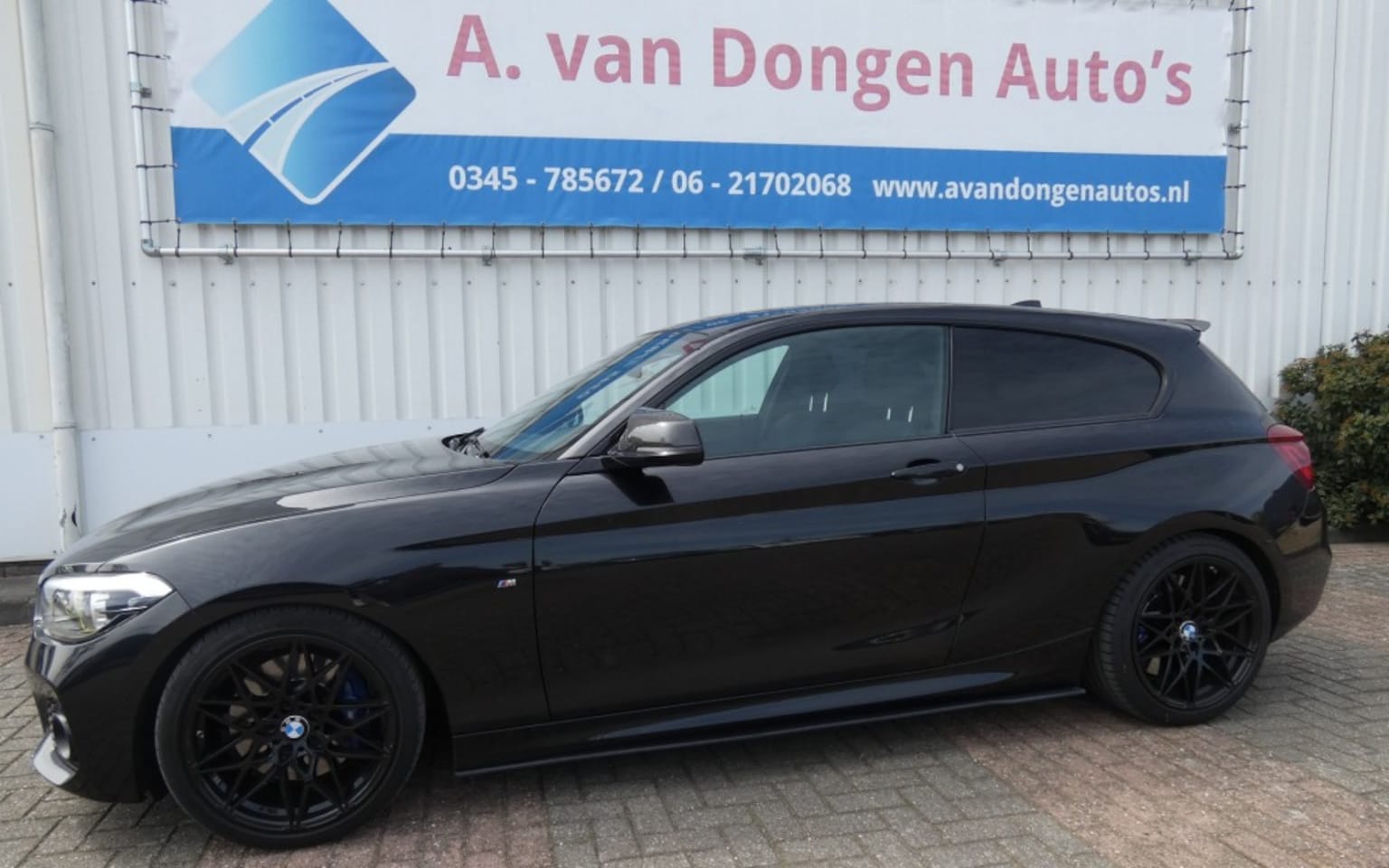 BMW 1-serie - 116i M Sport 116I M Sport,Navi,Led,HenK,PDC,Bltooth,APK 14-4-27 - AutoWereld.nl