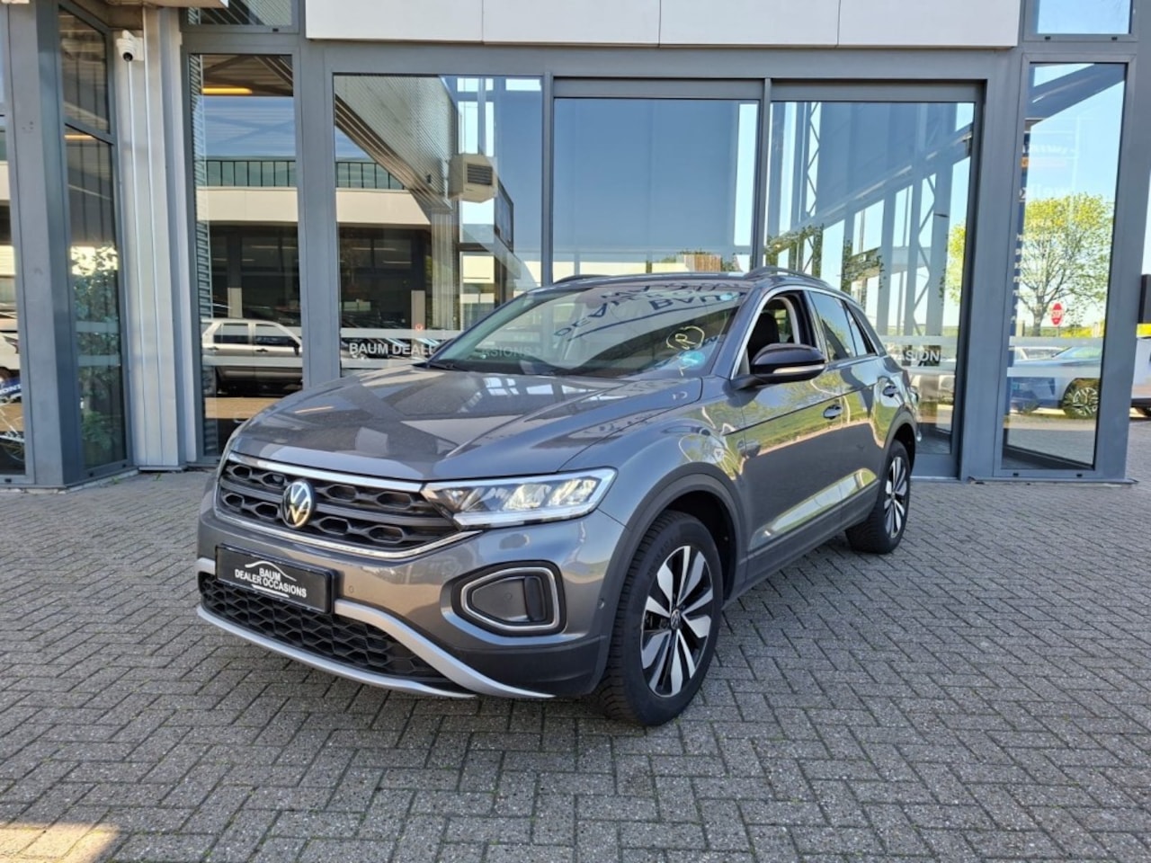 Volkswagen T-Roc - 1.0 TSI GOAL EDITION AIRCO NAVI PDC LMV STOELVW - AutoWereld.nl