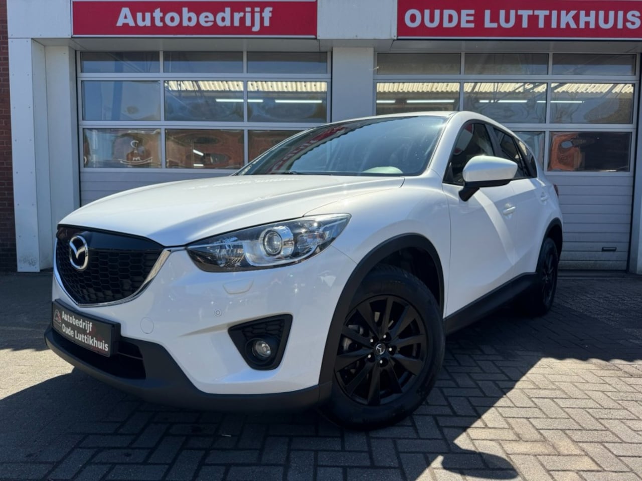 Mazda CX-5 - 2.0 Skylease+ 2WD Navi Cruise Bluetooth Trekhaak PDC - AutoWereld.nl