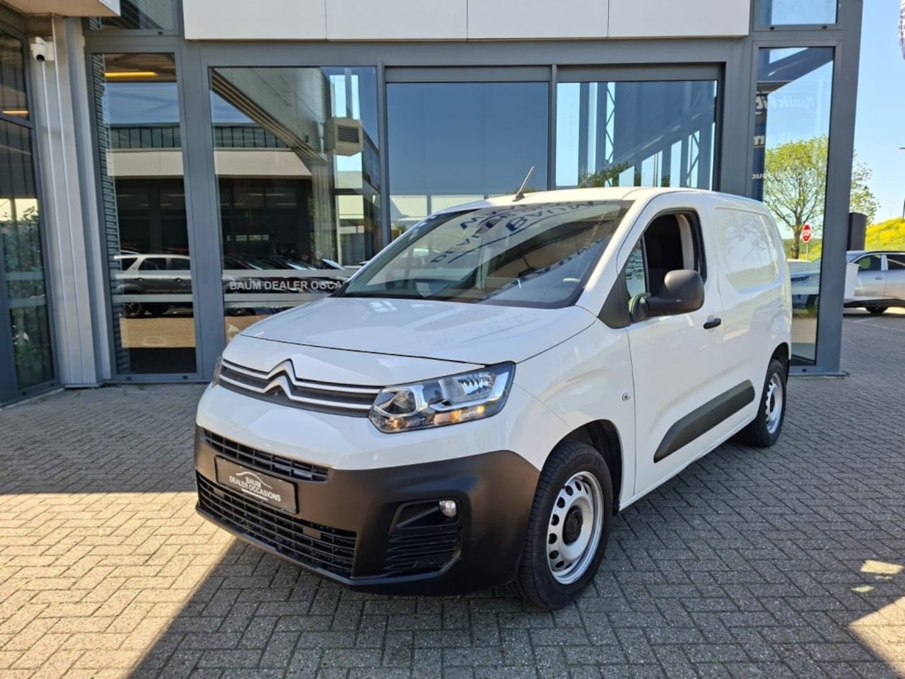 Citroën Berlingo - 1.2 PURETECH 130PK AUTOMAAT NAVI PDC-CAMERA AIRCO - AutoWereld.nl