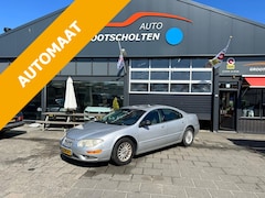 Chrysler 300M - 2.7 I V6 AUT lees de advertentie goed