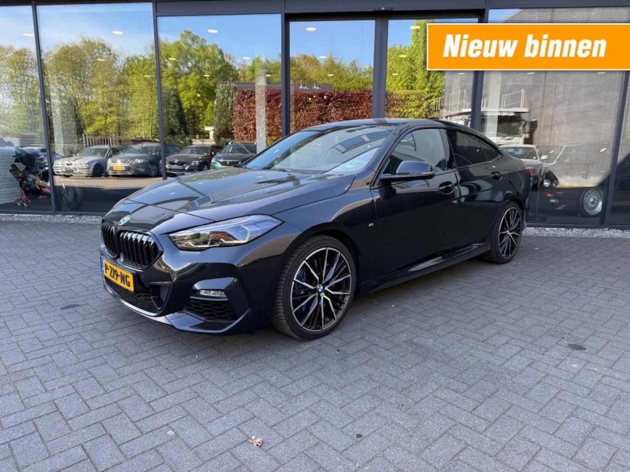 BMW 2-Serie - 220I M-Sport,LED,Schaalstoel,Lane Ass.,Carplay,Stoelverw,Camera, - AutoWereld.nl