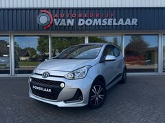 Hyundai i10 - 1.0I COMFORT - Navi Apple Carplay Android Auto Park. sens. achter