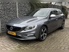Volvo V60 - 2.0 T4 Bus. Sport