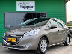 Peugeot 208 - 1.2 VTi Envy|D-Riem Verv.|Navigatie|CruiseControl|