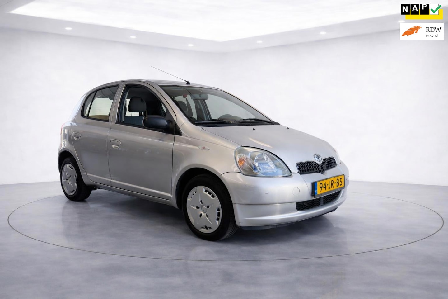 Toyota Yaris - 1.3-16V VVT-i YORIN|airco|NAP|jaar APK - AutoWereld.nl