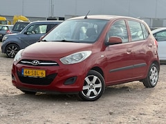 Hyundai i10 - 1.1 i-Drive Cool/ LICHTMETALEN VELGEN/ ZUINIG