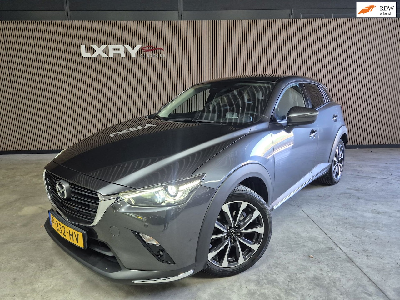 Mazda CX-3 - 2.0 SkyActiv-G 121 Luxury | Clima| Headup | Camera | Navi | Stoelverwarming | - AutoWereld.nl