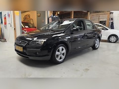 Ford Focus - 1.6-16V Futura Leer, LMV, Open Dak, Clima, Navi, NAP, Nieuwe APK