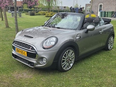 MINI Cabrio - 2.0 Cooper S Chili Serious Business