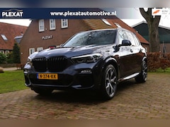 BMW X5 - XDrive30d High Executive | M-Pakket | Dodehoek bewaking | Apple Carplay | Stuurwiel verwar