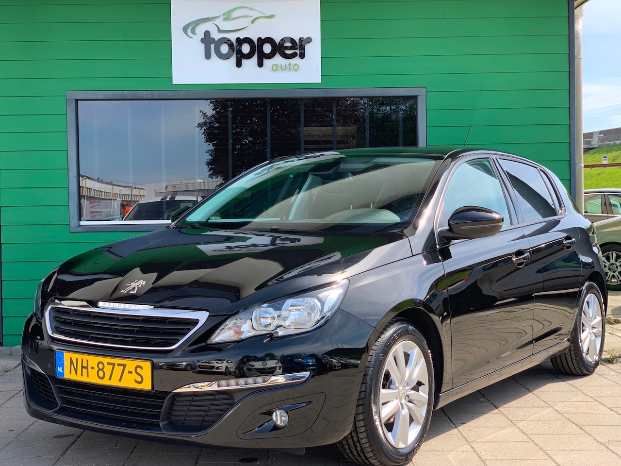 Peugeot 308 - 1.2 PureTech Blue Lion|Navigatie|CruiseControl|PanoDak| - AutoWereld.nl