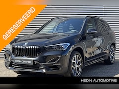 BMW X1 - sDrive20i Business Edition Plus / Nederlandse Auto / Eerste Eigenaar / M-Stuur / Apple Car