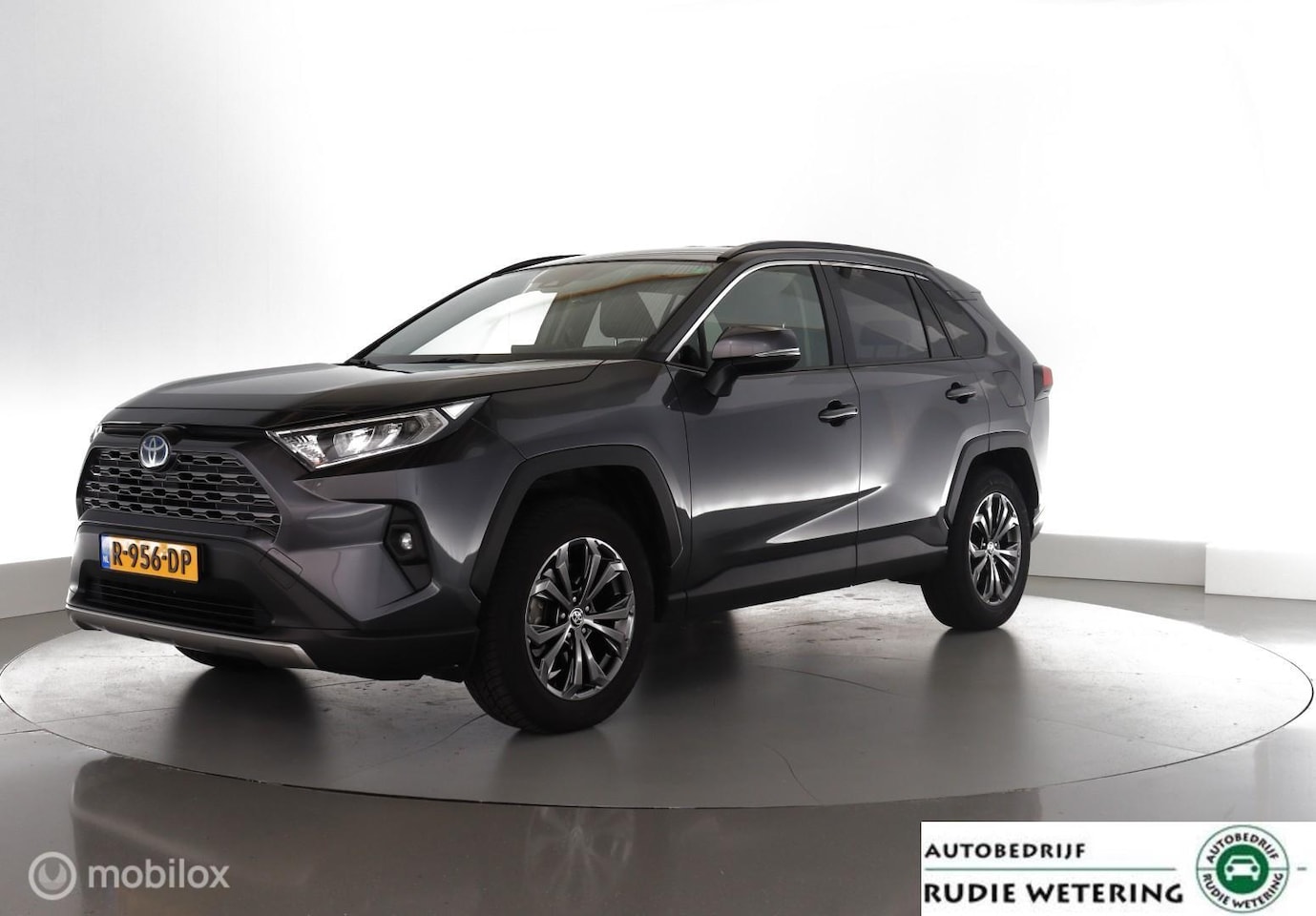 Toyota RAV4 - 2.5 Hybrid 218PK Style trekhaak|leer|stoelverw.|cam|acc|nav|lmv18 - AutoWereld.nl