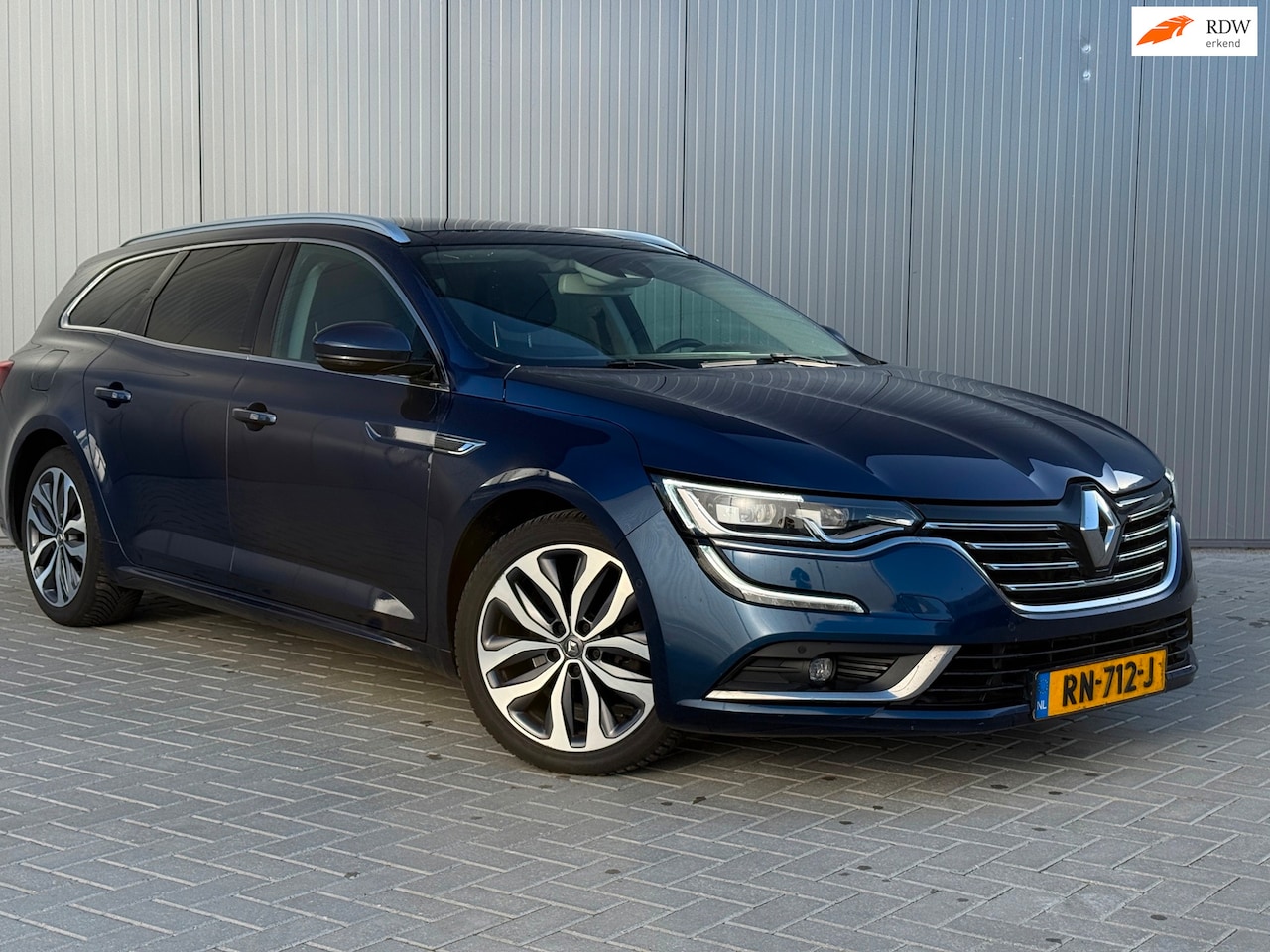 Renault Talisman Estate - 1.6 dCi Intens BTW 4Control AUTOMAAT PANO - AutoWereld.nl