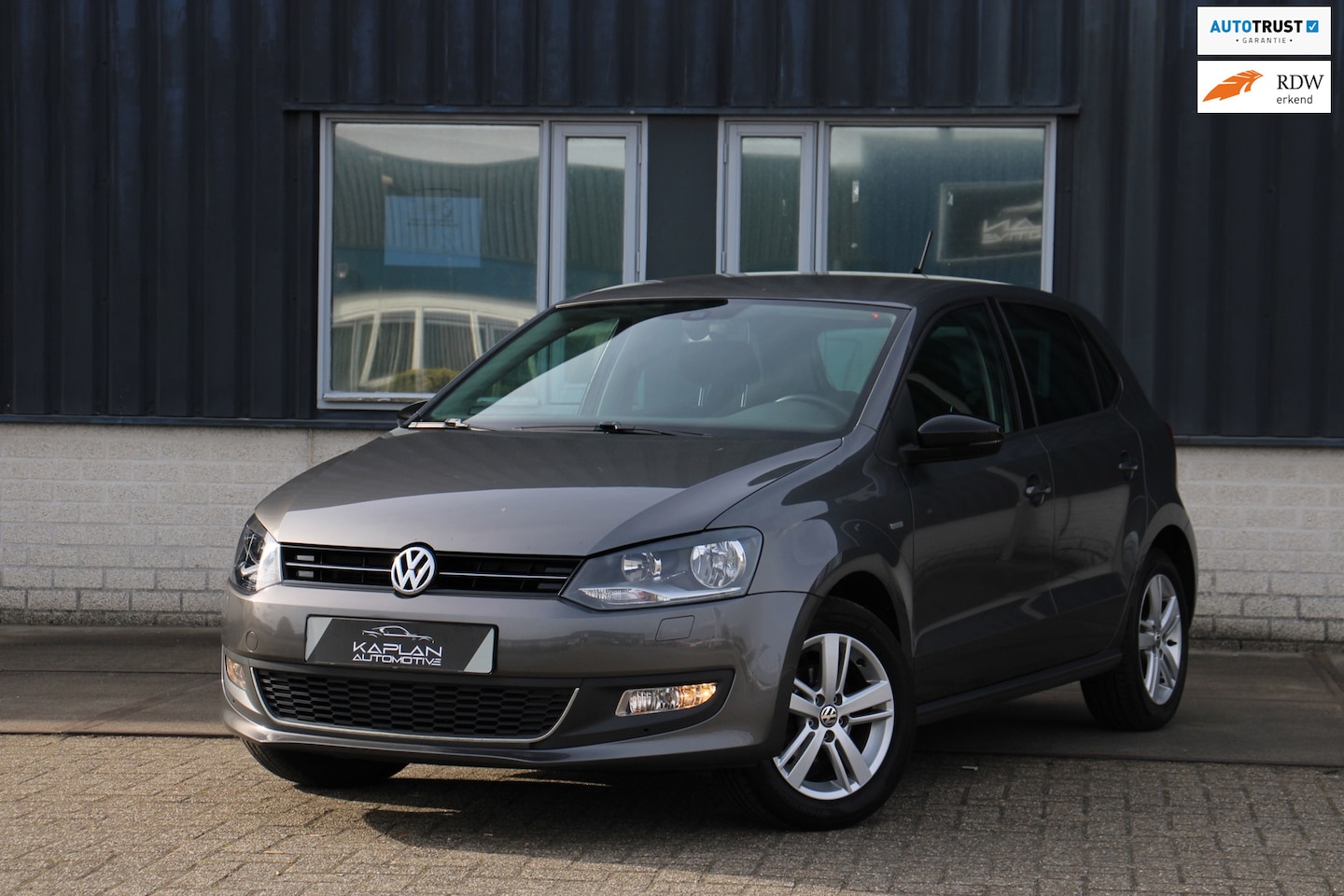 Volkswagen Polo - 1.2 TSI Highline Navi Cruise Stoelverw H-Leder Climate PDC BT - AutoWereld.nl