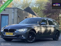 BMW 3-serie Touring - 320i High Executive Upgrade/NWE APK/TREKH