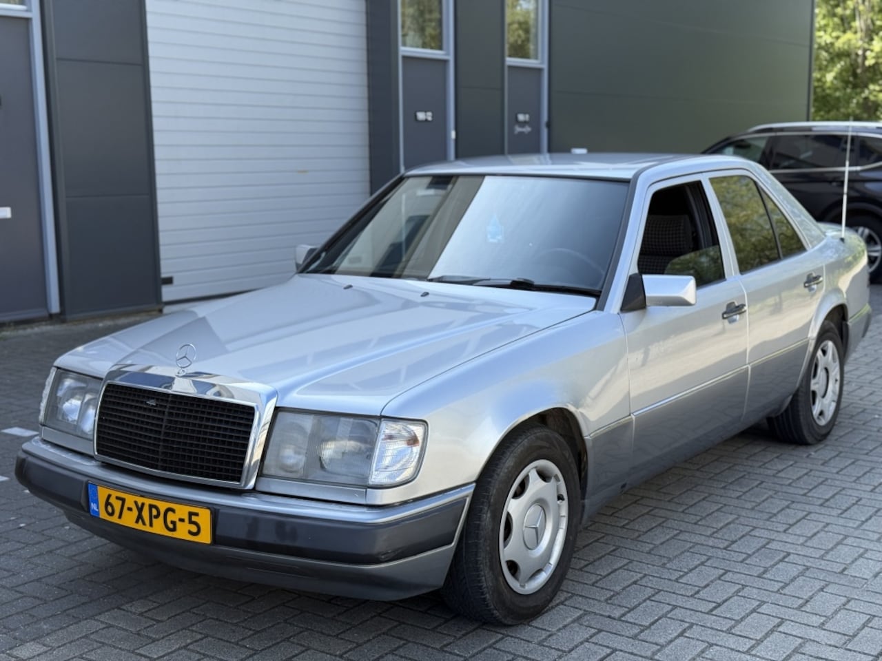 Mercedes-Benz 200-500 (W124) - 300 TD OLDTIMER | AIRCO | ELEK RAMEN | BELASTINGVRIJ - AutoWereld.nl