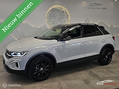 Volkswagen T-Roc - 1.5 TSI Style Ascot grey/Panorama/Keyless/IQ Light/Black Style