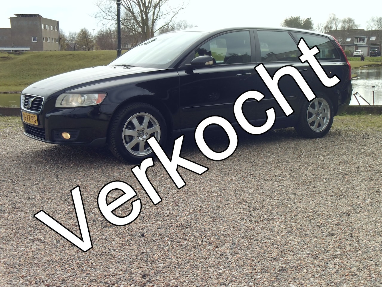 VOLVO V50