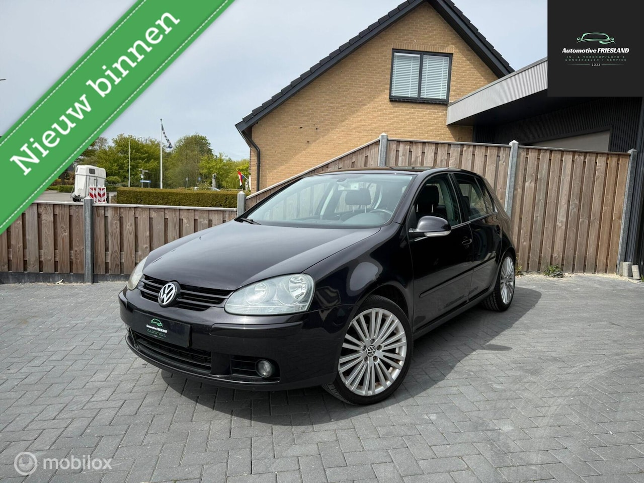 Volkswagen Golf - 2.0 FSI Comfortline | Airco | Cruise - AutoWereld.nl