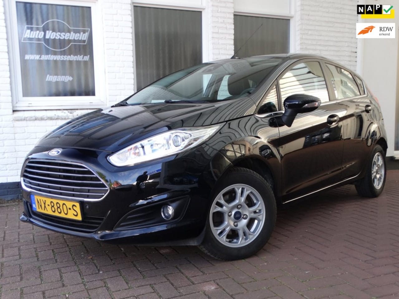 Ford Fiesta - 1.0 EcoBoost Titanium Bluetooth, Airco, PDC's - AutoWereld.nl