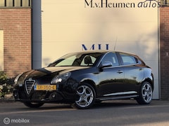 Alfa Romeo Giulietta - 1.4 T 170PK Leder Bose Climate Cruise Stoelverwarming