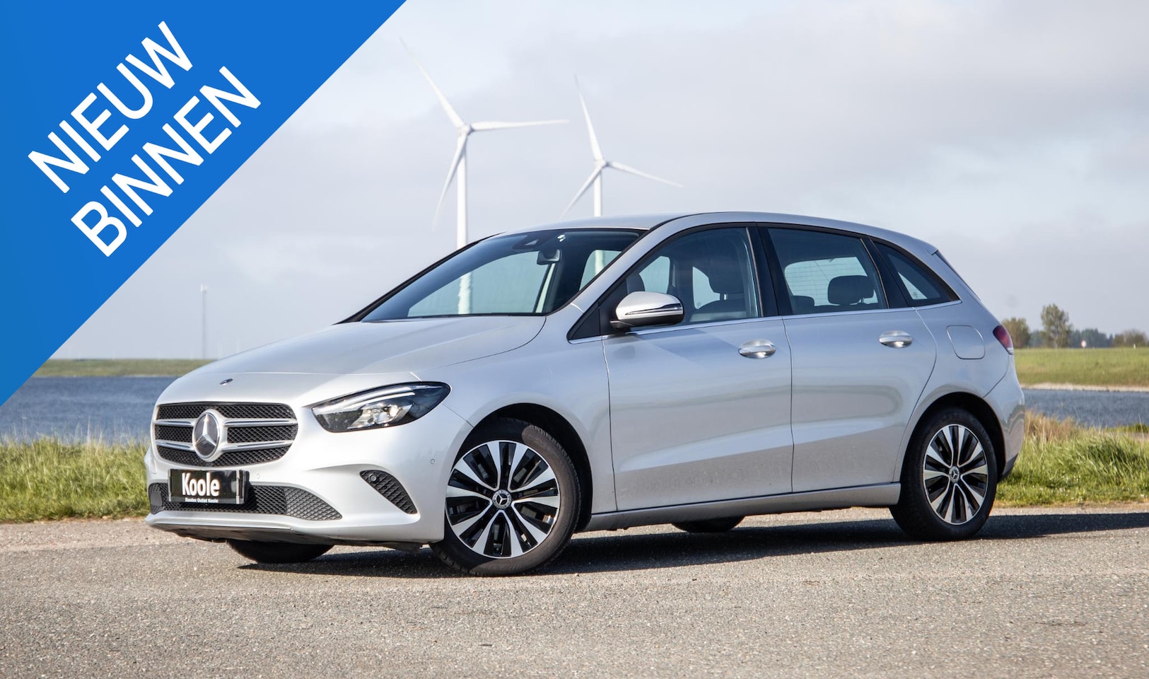 Mercedes-Benz B-klasse - 250 e Premium Plus DEALER ONDERHOUDEN / STOELVERWARMING / CARPLAY / CAMERA - AutoWereld.nl