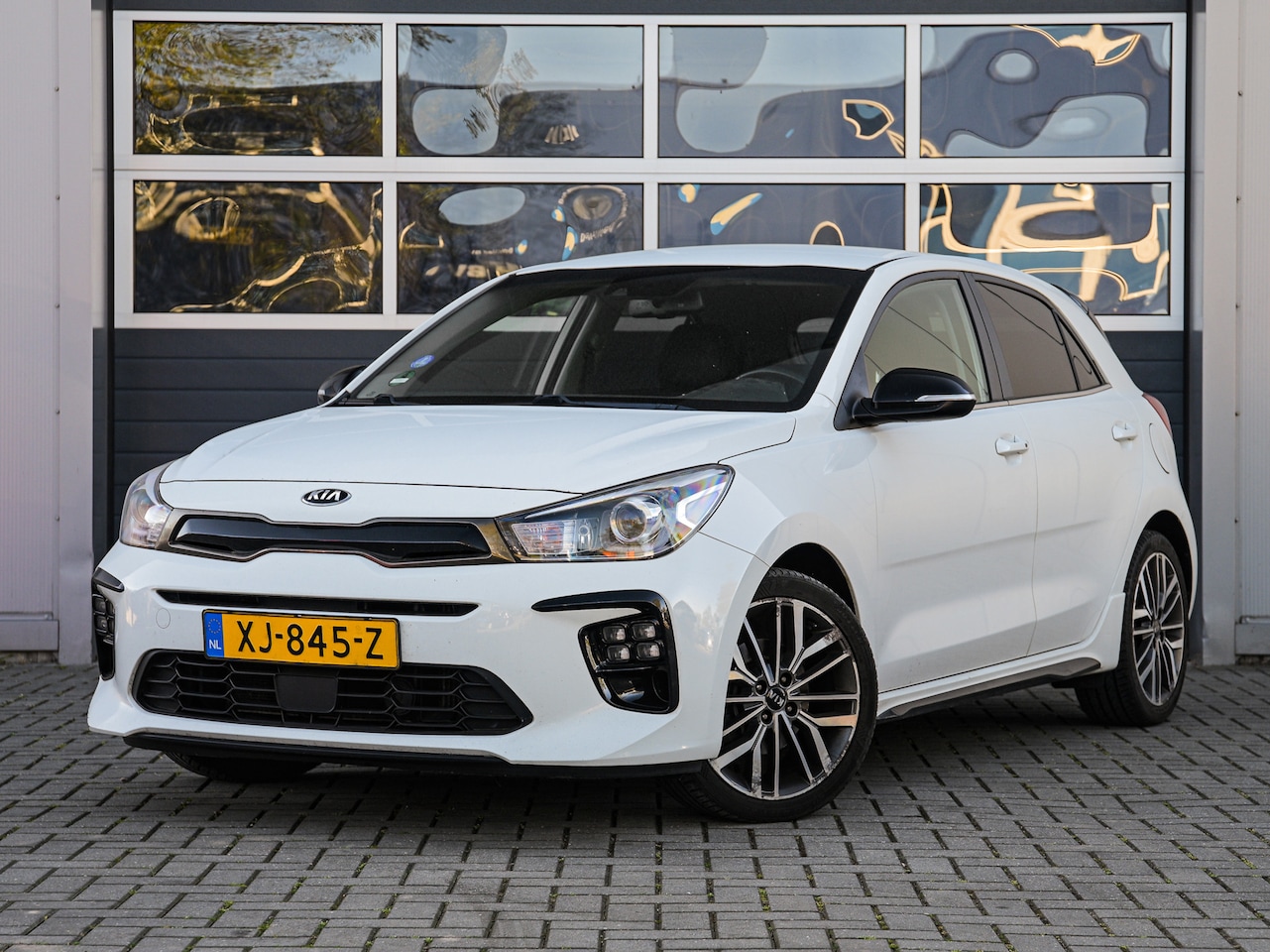 Kia Rio - 1.0 TGDI GT-Line | Keyless | Camera | Carplay | Stoel+stuurverwarming | PDC | Half leder | - AutoWereld.nl