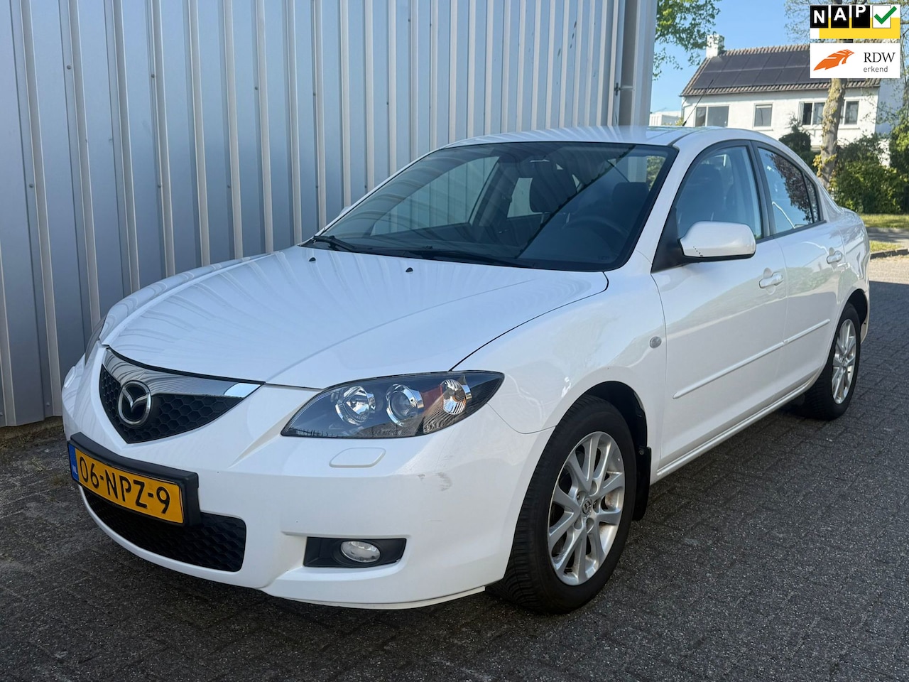 Mazda 3 - 2.0 DiSi TS Plus/ AUT / Nette auto - AutoWereld.nl