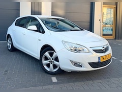 Opel Astra - 1.4 Turbo Sport Edition